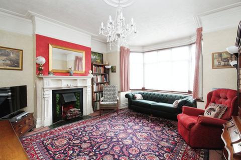 3 bedroom terraced house for sale, Wanstead Park Road, ILFORD, IG1