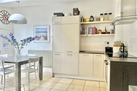 4 Widcombe Hill, Bath, BA2 6AD