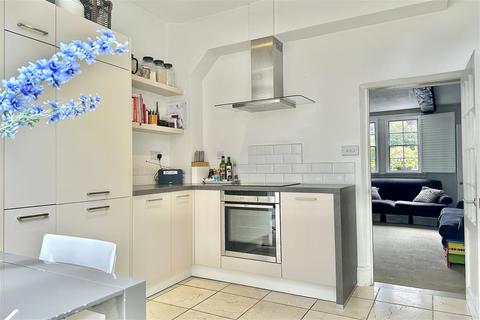 4 Widcombe Hill, Bath, BA2 6AD