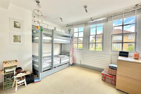 4 Widcombe Hill, Bath, BA2 6AD