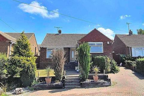 3 bedroom detached bungalow to rent, Strode Park Road, Herne Bay, CT6 7JG