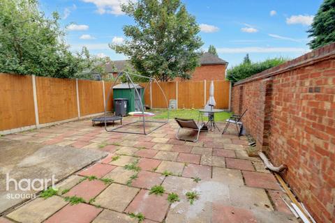 2 Fox Road, Slough, SL3 7SG