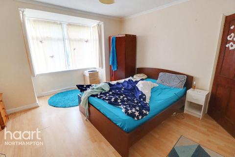 84 Beech Avenue, Northampton, NN3 2JG