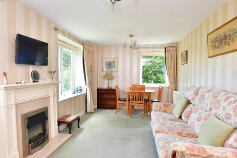2 bedroom ground floor flat for sale, Union Place, Worthing, West Sussex