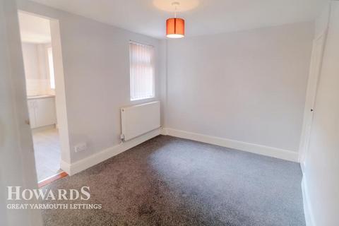 2 bedroom terraced house to rent, Blackfriars Road, Great yarmouth