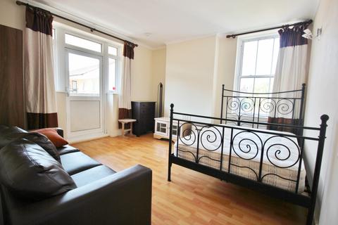 2 bedroom flat for sale, Kenbrook House, Leighton Road NW5