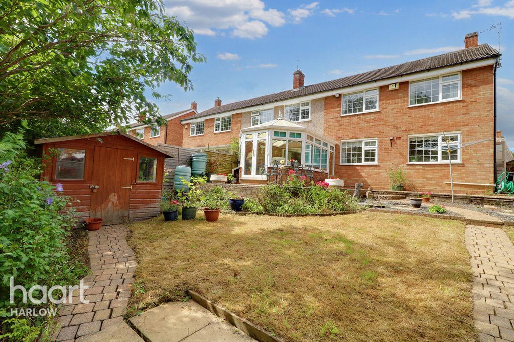 Kingsland, Harlow 3 bed semidetached house for sale £425,000