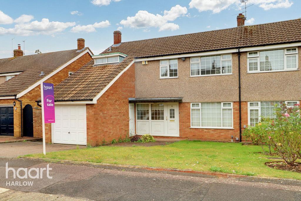 Kingsland, Harlow 3 bed semidetached house for sale £425,000