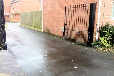 2 bedroom flat for sale - Leegrange Road, Manchester M9