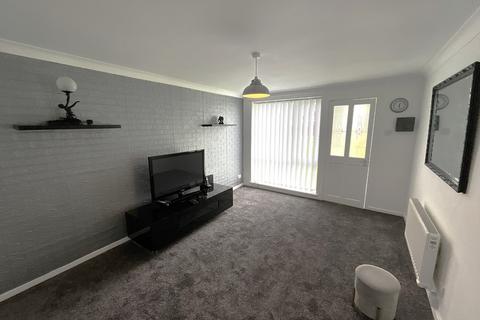 2 bedroom ground floor flat for sale, Leicester Way, Jarrow, Tyne and Wear, NE32