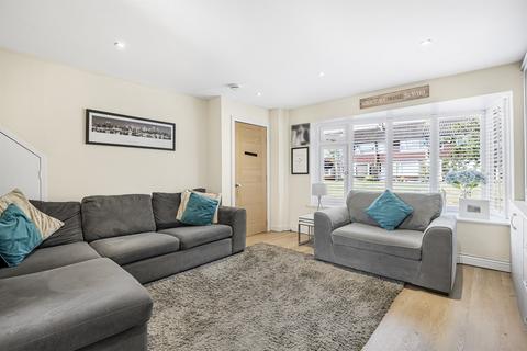 5 Herons Place, Marlow, SL7 3HP