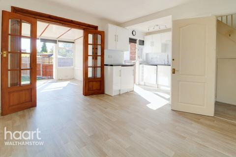 3 bedroom end of terrace house for sale - Cooper Avenue, Walthamstow