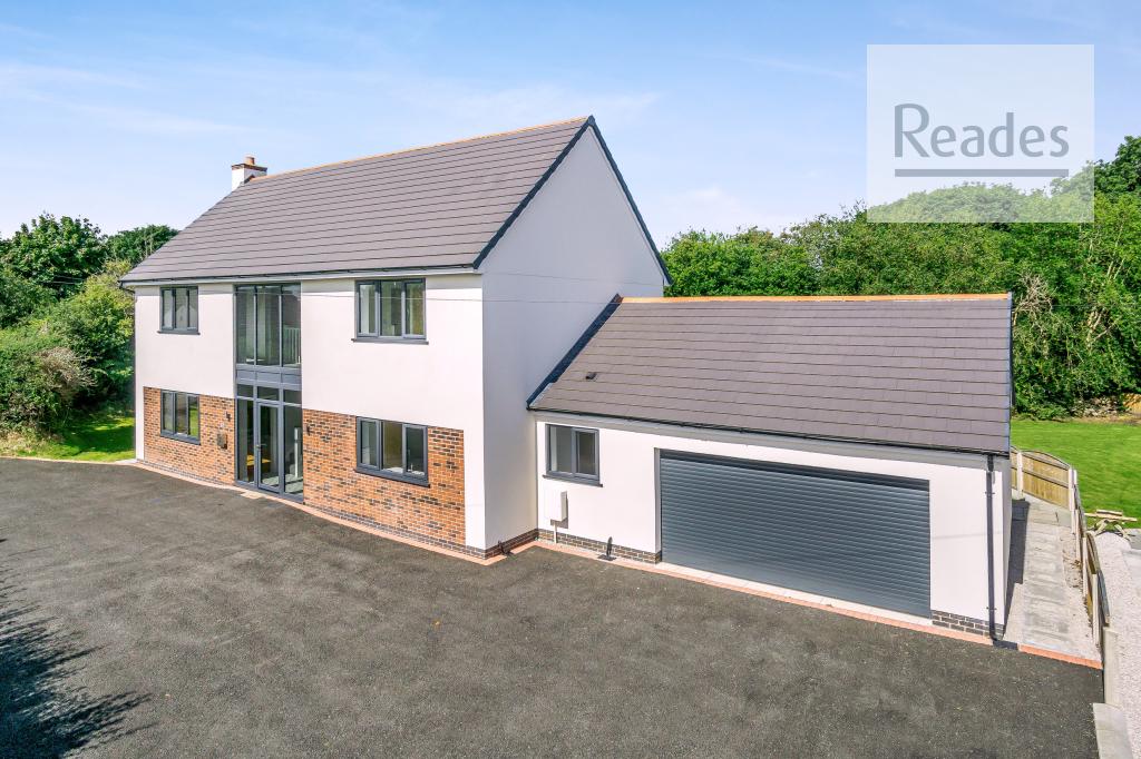 Bank Lane, Drury CH7 3 4 bed detached house £500,000