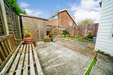3 bedroom house for sale, St Leodgars Way, Chichester