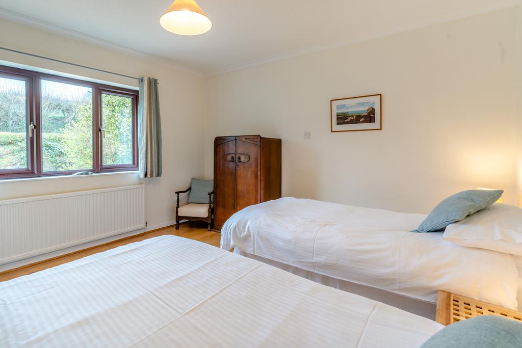 8544656-interior06