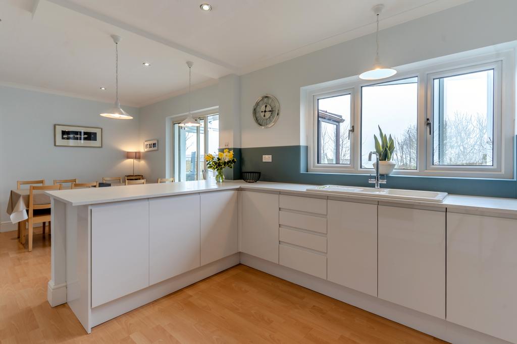 8544656-interior11