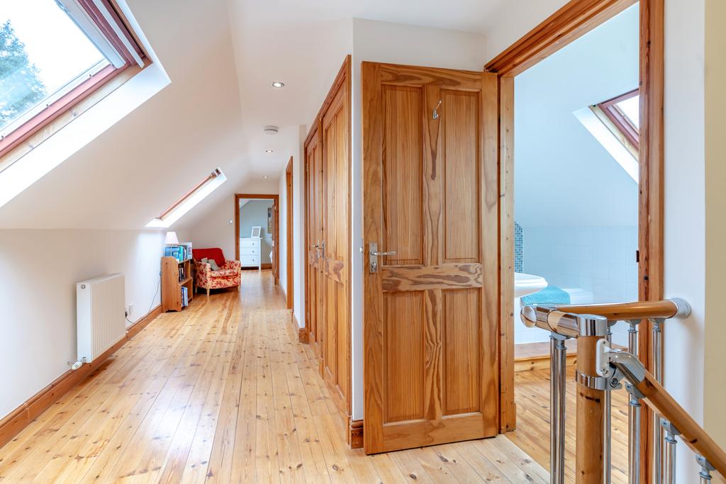 8544656-interior27