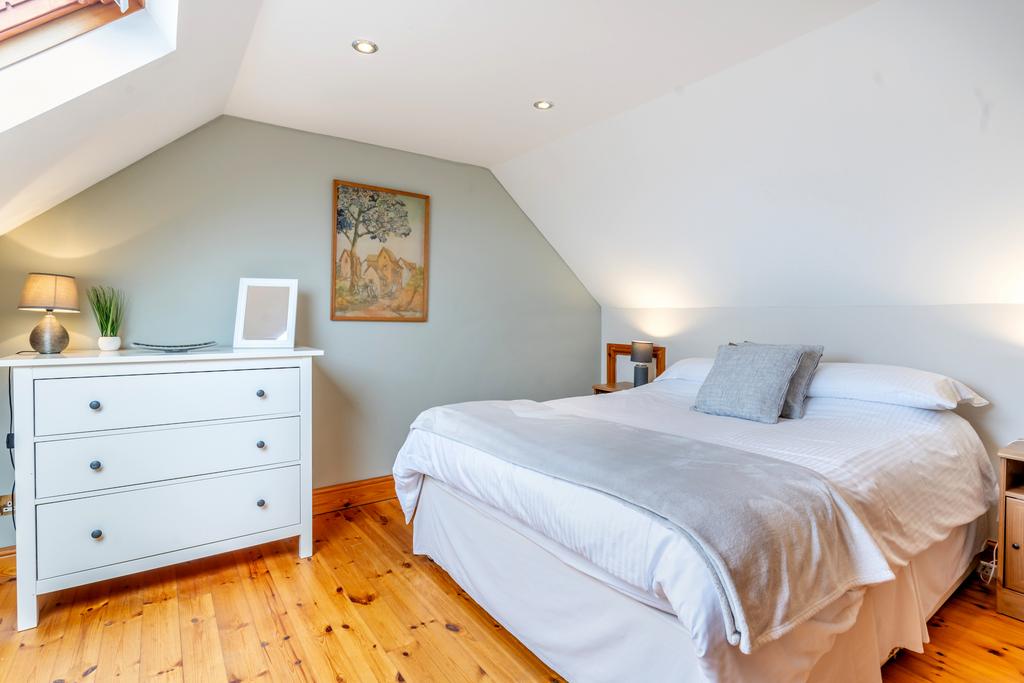 8544656-interior31