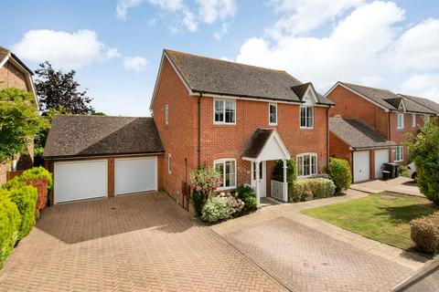 7 Mallard Close, Herne Bay, CT6 5RJ