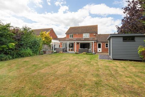 7 Mallard Close, Herne Bay, CT6 5RJ