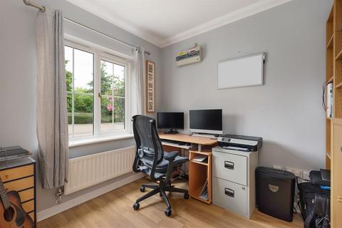 7 Mallard Close, Herne Bay, CT6 5RJ