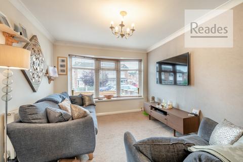 3 bedroom semi-detached house for sale - Willow Way, Broughton CH4 0