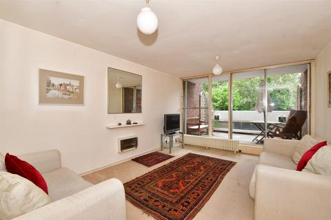 1 bedroom apartment for sale - Bancroft Court, Reigate, Surrey