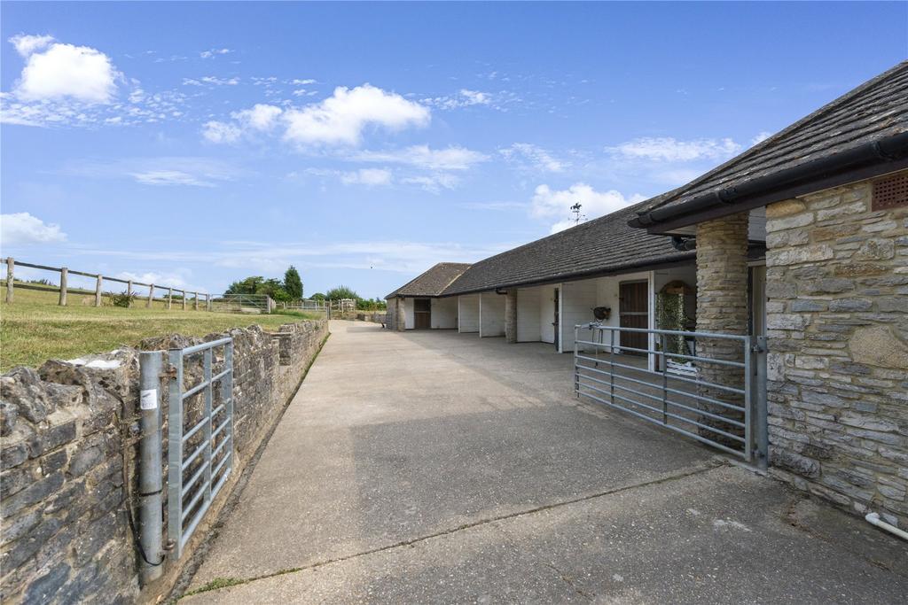 Stable Yard