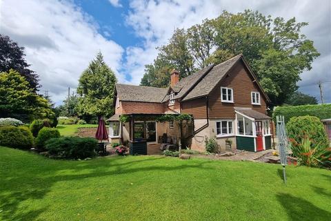 4 bedroom detached house for sale, Moccas, Hereford, Herefordshire, HR2 9LF