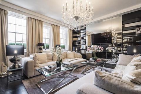3 bedroom penthouse for sale, Dunraven Street, Mayfair