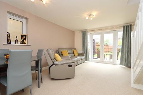 2 bedroom detached house for sale - Addington Avenue, Wolverton, Milton Keynes, Buckinghamshire, MK12
