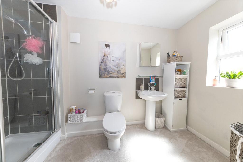 Ensuite