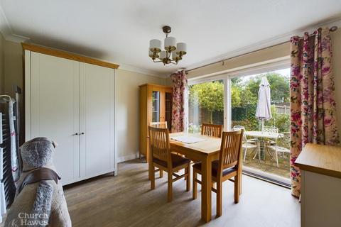 5 Buckleys Close, Wickham Bishops, Witham, CM8 3PA