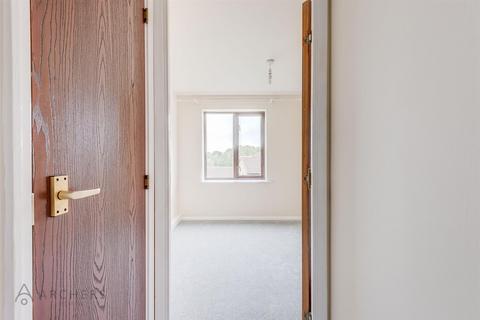 21 Hallam Chase, Sheffield, S10 5SW