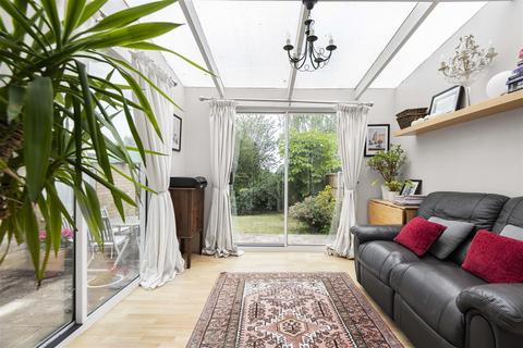 4 bedroom detached house for sale - Calder Close, Tilehurst, Reading