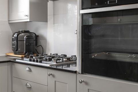 46 Calder Close, Tilehurst, Reading, RG30 4XL