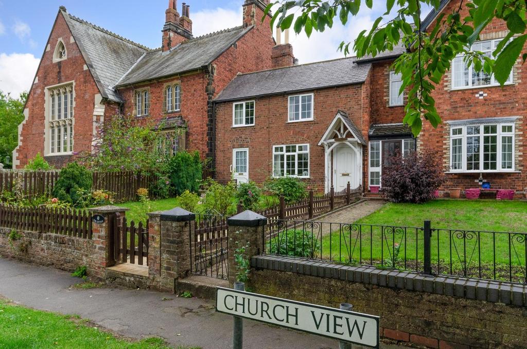 Cherry Tree Avenue, Newton On Ouse 3 bed character property £325,000