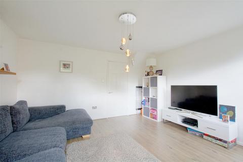 30 Cloudside Road, Sandiacre, Nottingham, NG10 5FB
