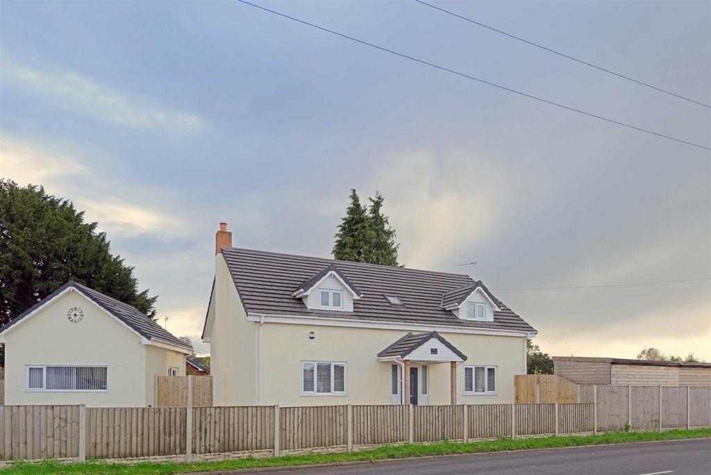 St Martins, Oswestry 3 bed detached house for sale £424,995