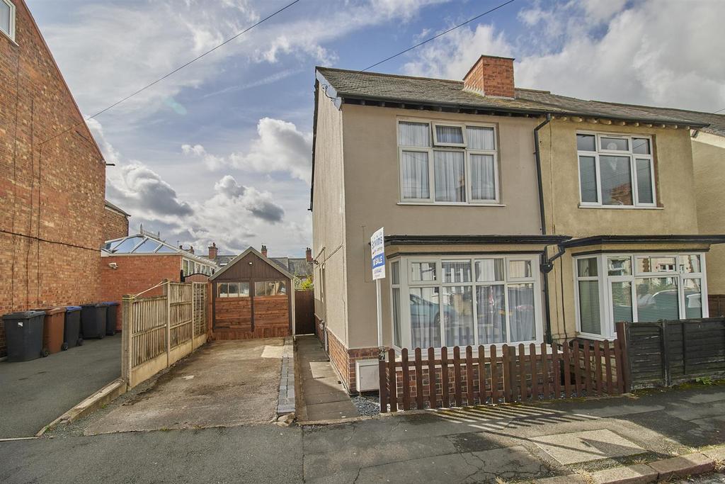 Edward Street, Hinckley 3 bed semidetached house £245,000
