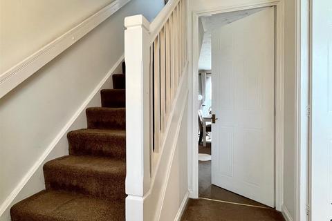 45 Chater Drive, Sutton Coldfield, B76 2BJ