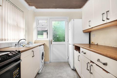 11 Aspen Mount, Leeds, LS16 6RT