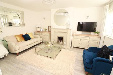 9 Kestrel Close, Chipping Sodbury, Bristol, BS37 6XE