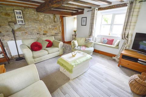 4 bedroom cottage for sale, The Lane, Spinkhill, Sheffield, S21