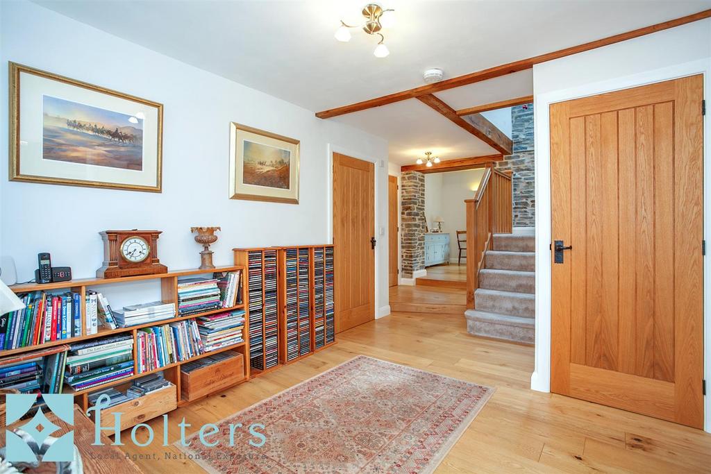 Court House Barns, Cascob, Presteigne 3 bed barn conversion £425,000