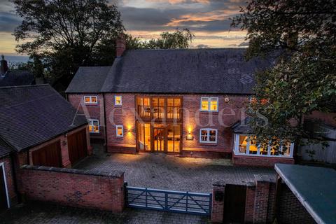 5 bedroom detached house for sale, Church Lane, Cadeby
