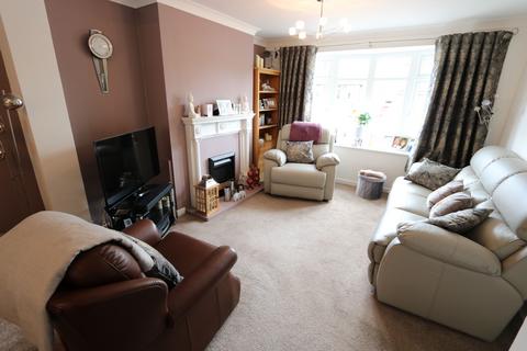 3 bedroom semi-detached house for sale, Grays End Close, Grays