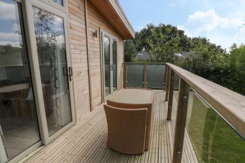 2 bedroom lodge for sale, Stonerush Lakes, , Lanreath PL13