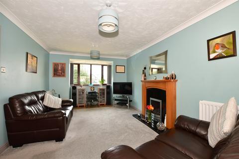 4 bedroom detached house for sale, Sweet Briar Drive, Steeple View, Basildon, Essex