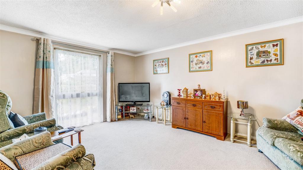 Steer Point Road, Brixton, Plymouth... 3 bed terraced house £200,000